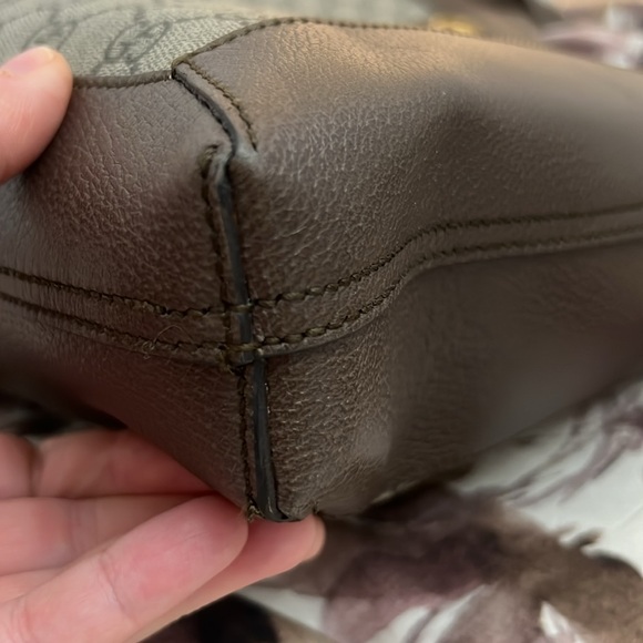 GUCCI Ophidia GG Supreme Large Tote - Picture 3 of 12